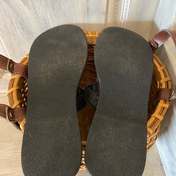 Women’s Roper sandals - Picture 3 of 3